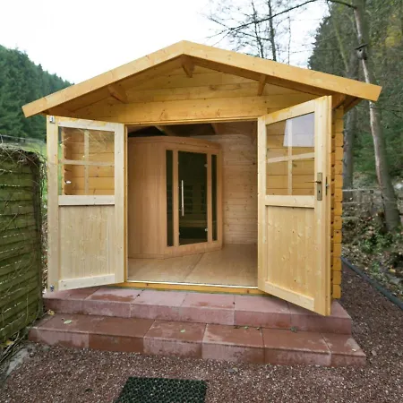 Cozy In Niedersalwey With Sauna 에슬로헤